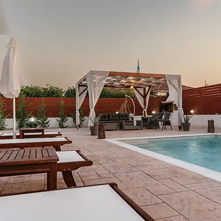 Villa Atlas *