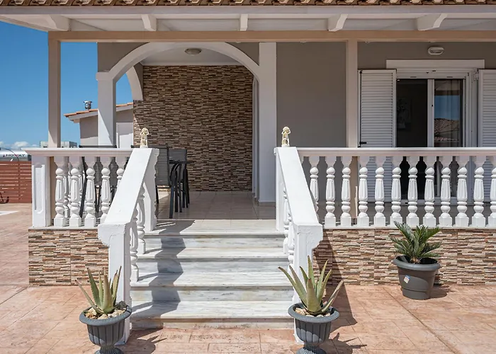 Villa Atlas *